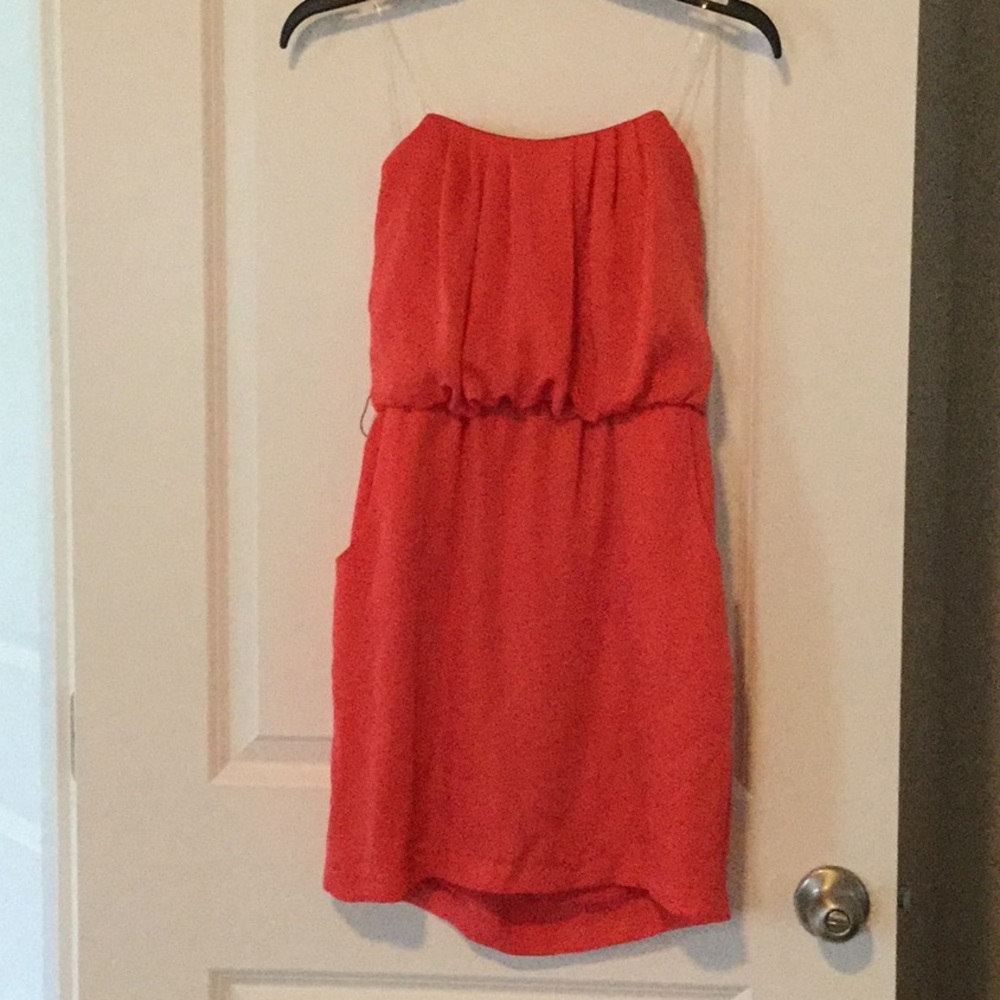 Choral dress with POCKETS!